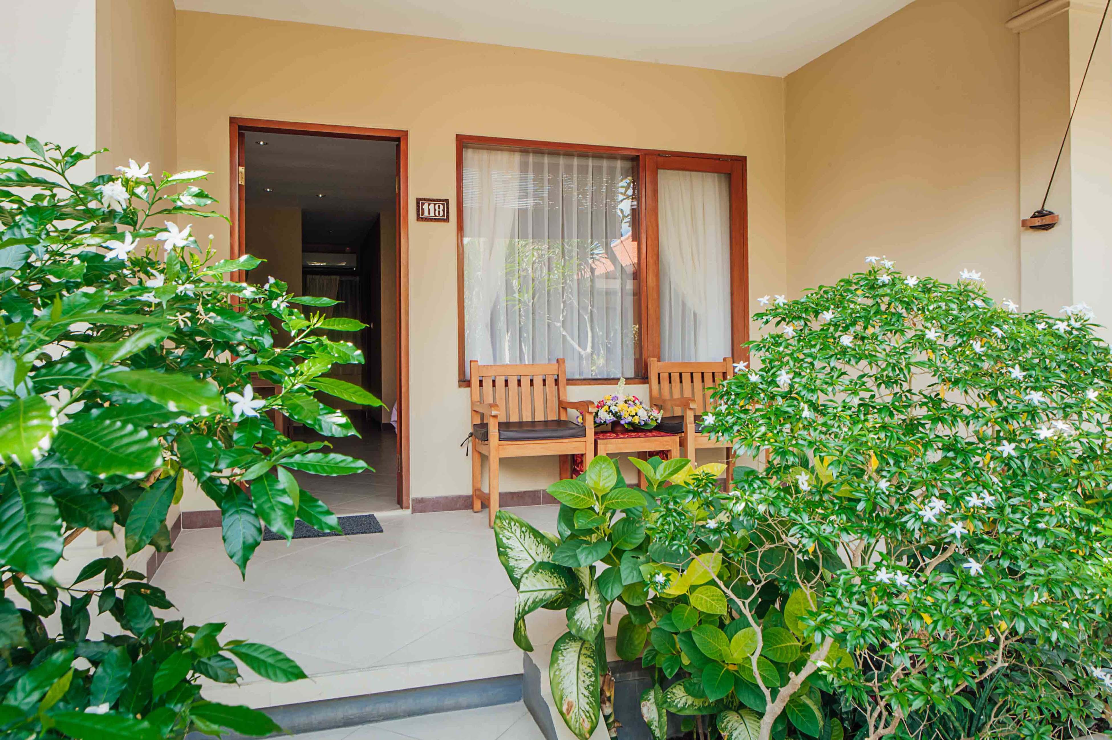 Kuta Puri Bungalows, Villas And Resort Eksteriør billede