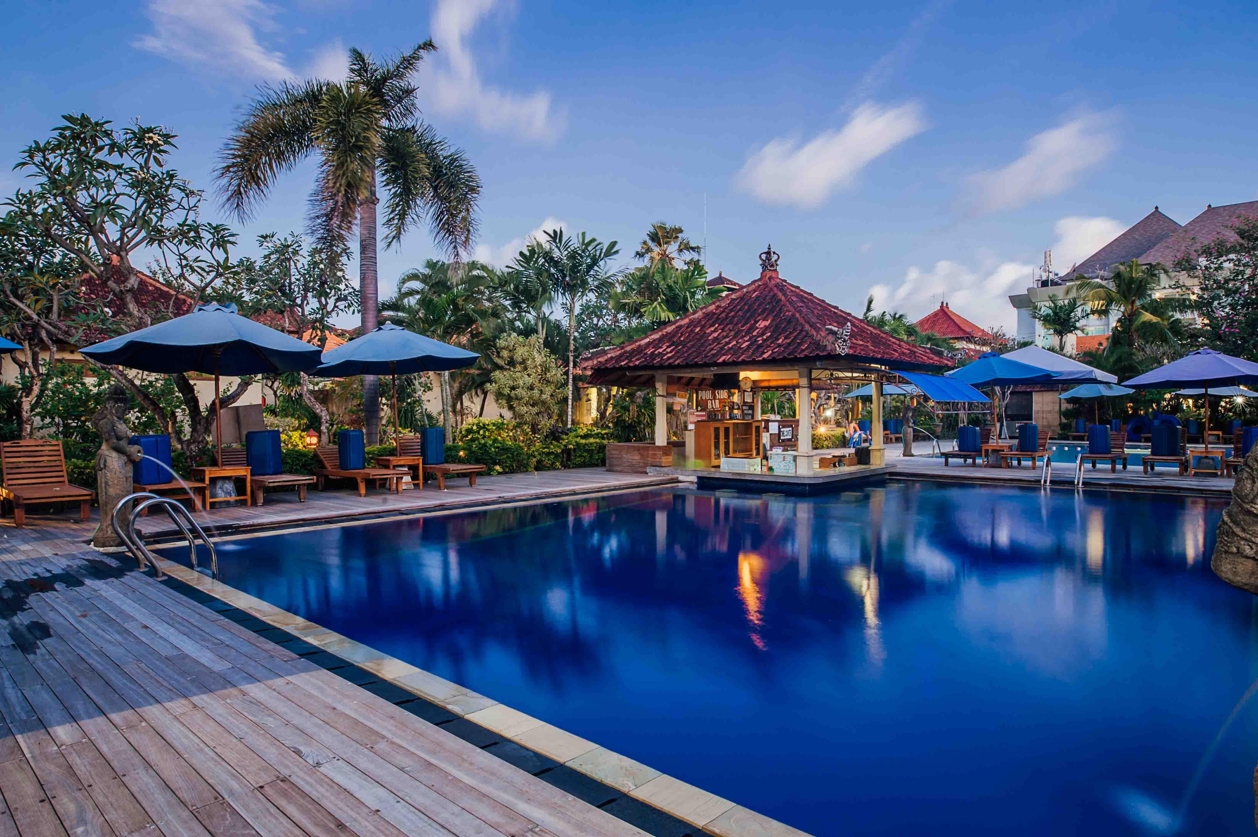 Kuta Puri Bungalows, Villas And Resort Eksteriør billede