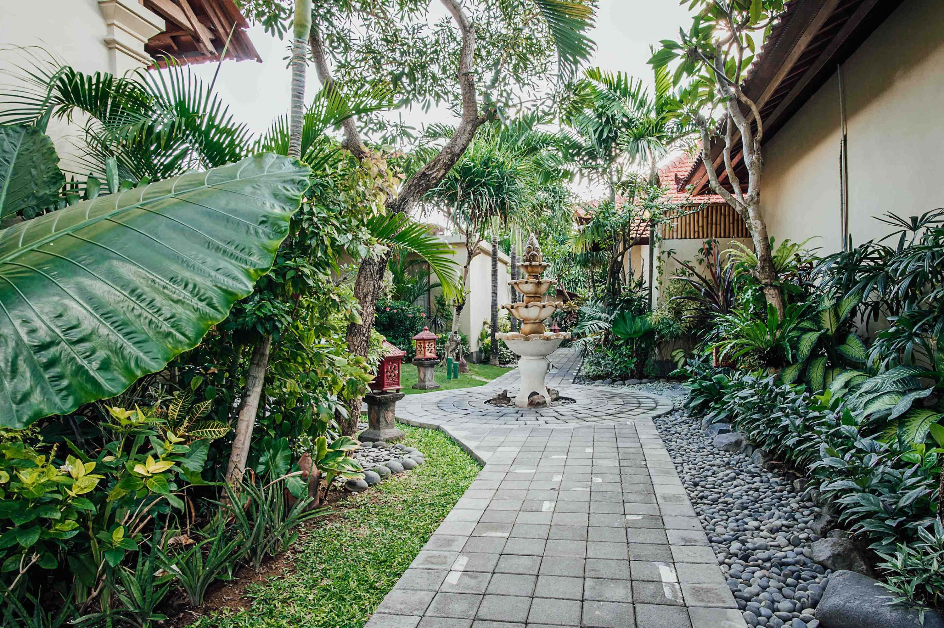 Kuta Puri Bungalows, Villas And Resort Eksteriør billede