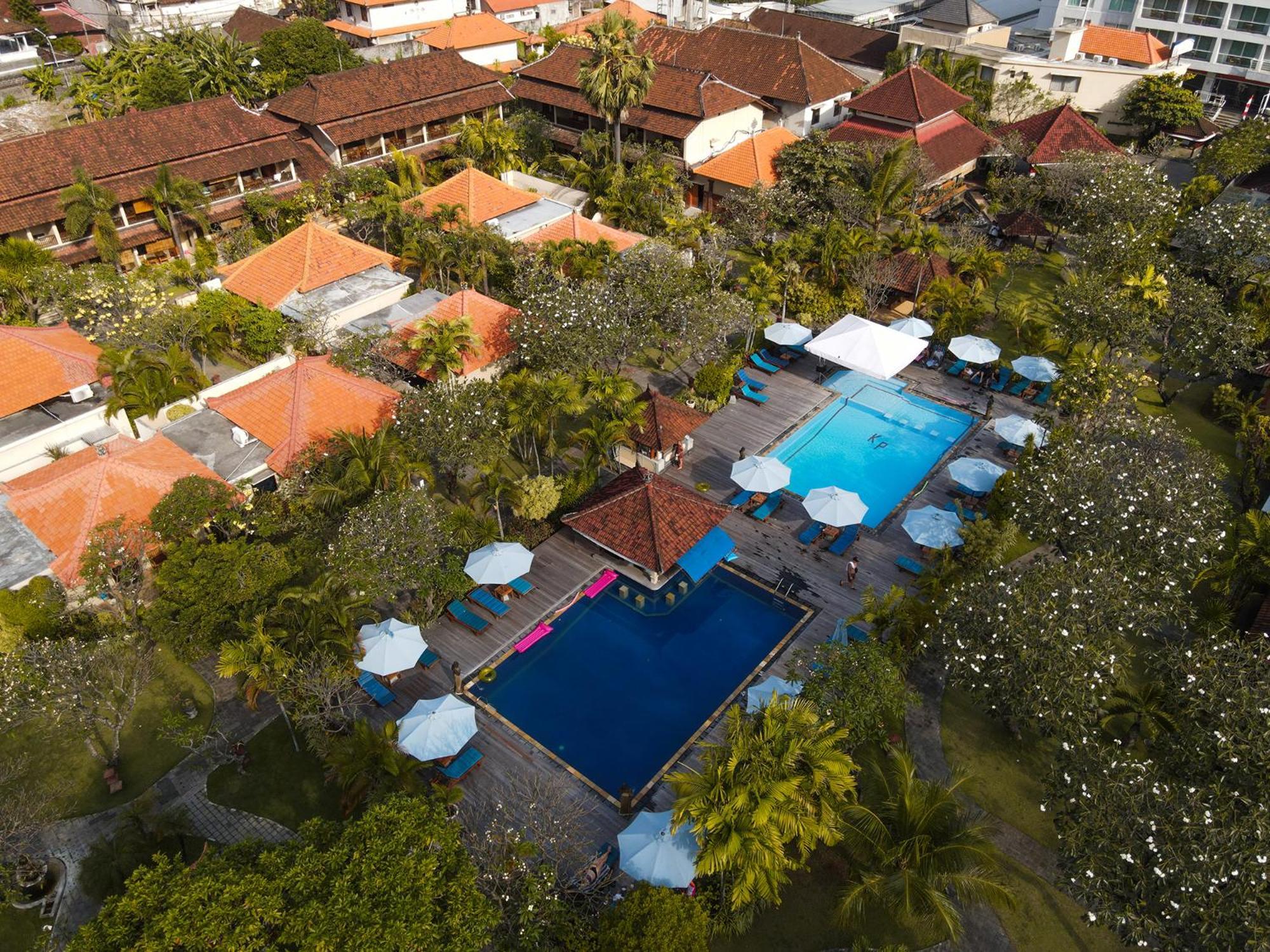 Kuta Puri Bungalows, Villas And Resort Eksteriør billede