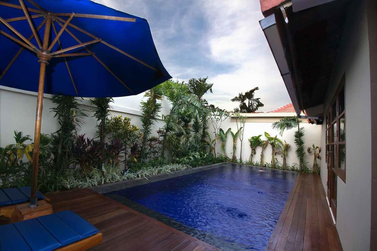 Kuta Puri Bungalows, Villas And Resort Eksteriør billede